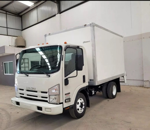 Isuzu Elf 400 Modelo 2012