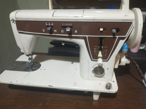 Maquina De Coser Singer 308