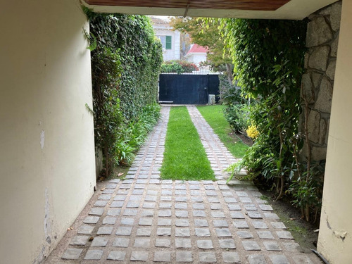 Se Vende Preciosa Casa En Miraflores