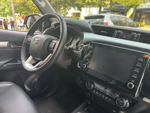 Toyota Hilux 2.4 Diésel 4X4