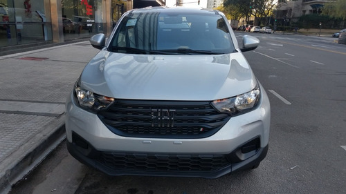 Imagen 2 de 21 de Fiat Strada Freedom 1.4 Doble Cabina Jp
