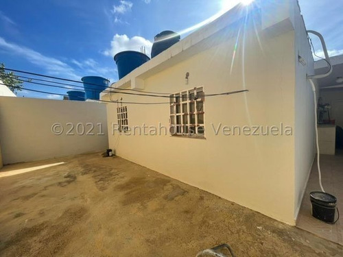 Imagen 8 de 8 de Casa En Venta Ubicada En San Rafael, Punto Fijo