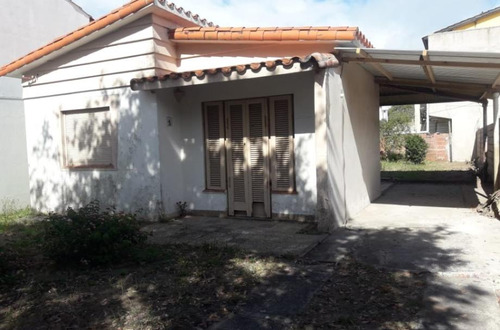 Casa En Venta En Santa Teresita