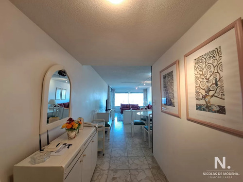 Apartamento En Venta De 2 Dormitorios En Edificio I Marangatu, Playa Mansa , Punta Del Este