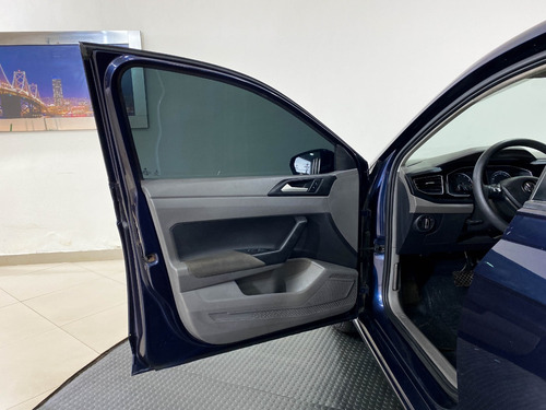 Imagem 8 de 15 de Volkswagen Polo