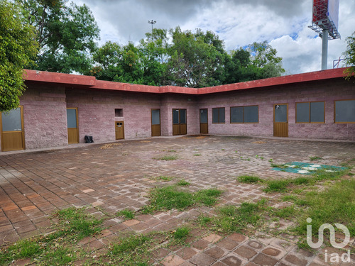 Venta Local Comercial 0 Ambiente Residencial Las Trojes
