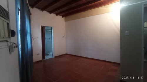 Imagen 3 de 14 de Casa + Anexo Urb El Tejar El Picacho San Antonio De Los Altos