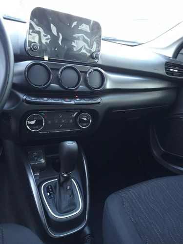 Fiat Cronos 1.3 Drive Cvt