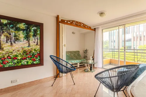 Apartamento En Venta En Laureles. Cod V23515