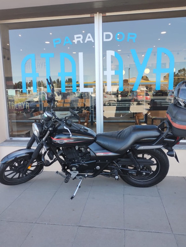 Bajaj Avenger 220 - Año 2017