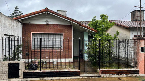 Chalet En Una Sola Planta - Ezpeleta