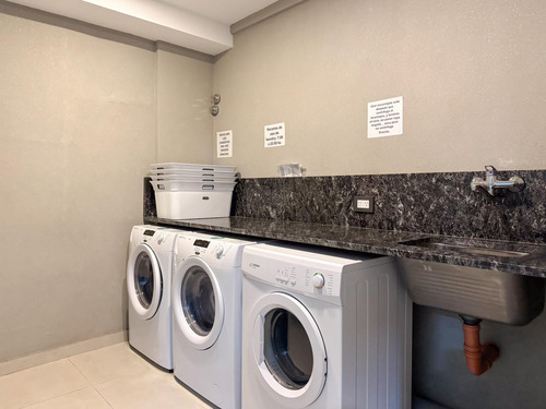 Increíble 2 Ambientes En Piso Alto Con Amenities - Parque Patricios
