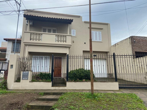 Casa A La Venta, Lujan, Dr. Luppi 1200, A Minutos Del Centro