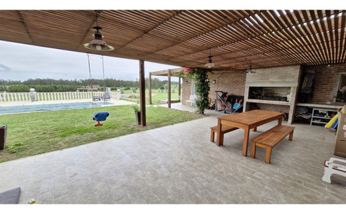 Vende Chacra 3 Héctareas Con Excelente Casa - Atlantida