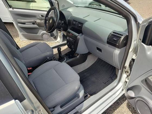 Volkswagen Spacefox 1.6 MI 8V FLEX 4P MANUAL