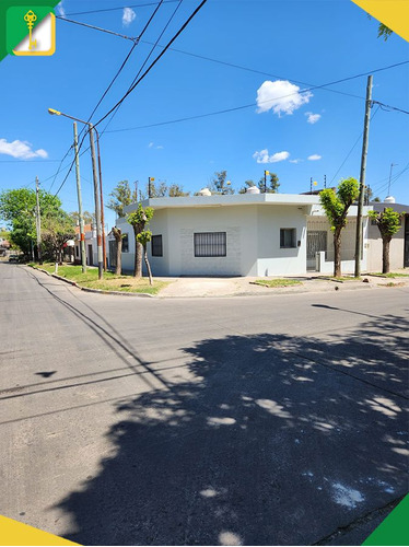 Casa En Venta En Jose Leon Suarez