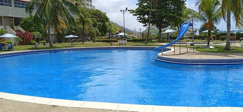 Imagen 3 de 29 de La Guaira Naiguata Alquiler Vacacional Frente Al Club Puerto Azul.