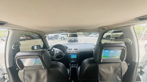 El Volkswagen Jetta 2009 Es Un Sedán Confiable, Cómodo Y Con