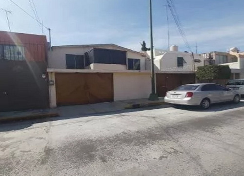 Casa En Venta, Calle Piamonte, Colonia Residencial Miramontes Coapa, Alcaldía Tlalpan. Cd,x 