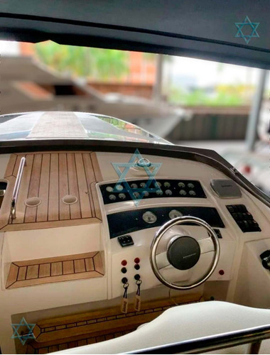 Lancha Excalibur 45 Iate Barco N Azimut Intermarine Phantom