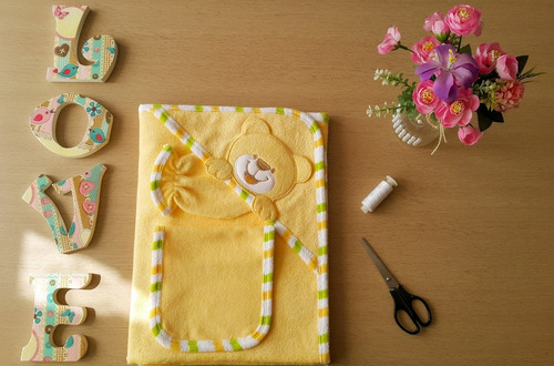 Toalla Para Bebe 100% Algodón + Accesorios