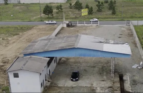 Vendo Galpão Com Escritório Em Araquari Com 2.100m2.
