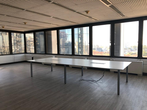 Oficinas En Alquiler | Av. Eduardo Madero 1020, Caba | 300 M²
