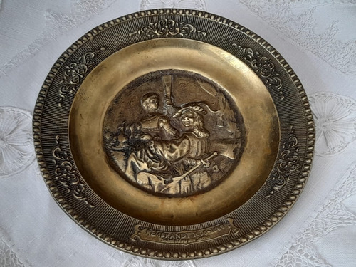 Antiguo Plato De Bronce Rembrandt 