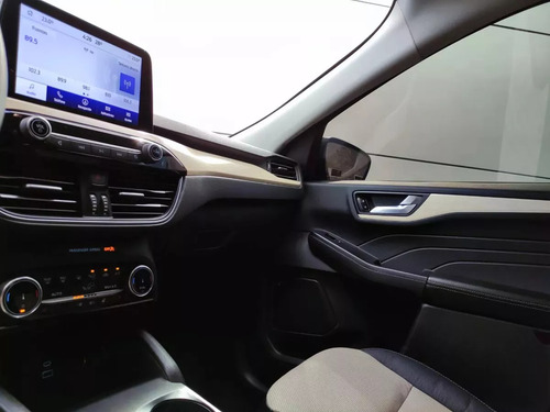 Ford Kuga 2.0 Titanium