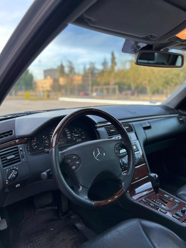Mercedes-Benz Clase E 3.2 E320 Cdi Elegance Plus At