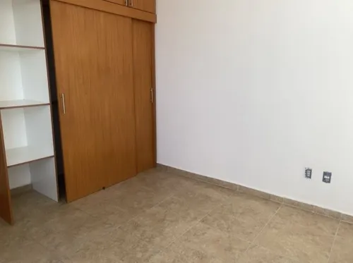 Casa En Venta Lomas De San Pedro, Queretaro. Con Estudio En Pb, Y Amenidades