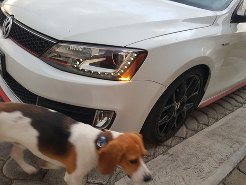 Imagen 2 de 15 de Volkswagen Jetta 2014 2.0 At