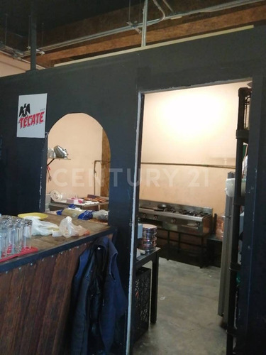 Imagen 30 de 30 de Terreno Comercial Para Uso De Bar, Comercio De Comida Rápida Y Oficinas