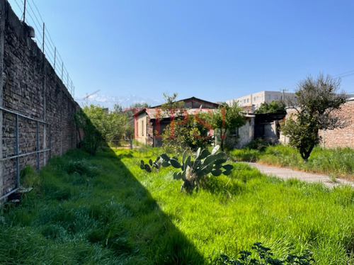 Terreno Comercial, Con Gran Potencial En Venta