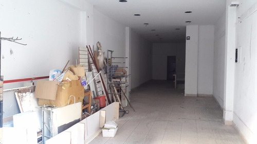 Imagen 11 de 15 de Local En Venta. 140 M2 Cub