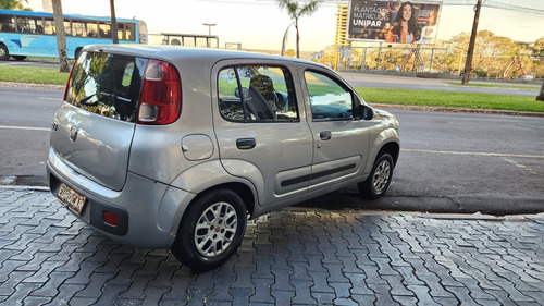 Fiat Uno 1.0 Vivace Flex 5p