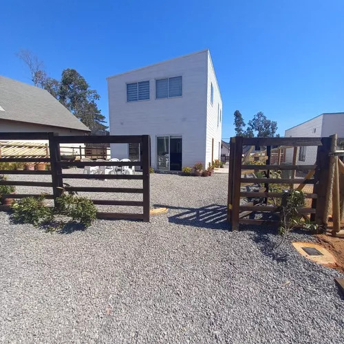 Se Vende Maravillosa Casa Nueva En Algarrobo.