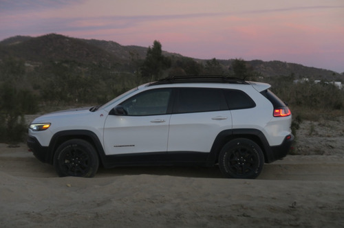 Jeep Cherokee 3.3l Trailhawk At
