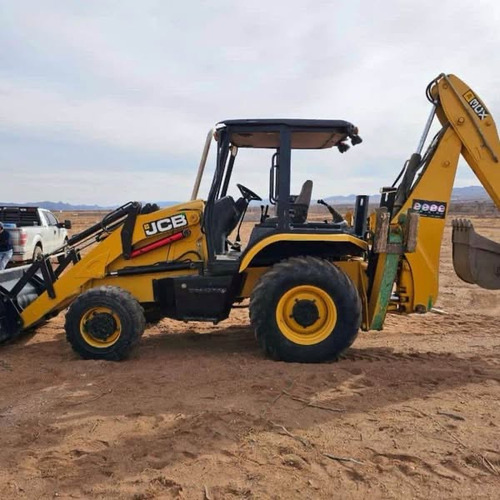 Retroexcavadora 4x4 Jcb 2016 3cx