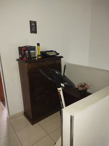 Imagem 12 de 24 de Sobrado De 82 M² Com 03 Quartos (sendo 01 Suíte) À Venda, Por R$ 435.000 - Vila Lucinda - Santo André/sp - So0463