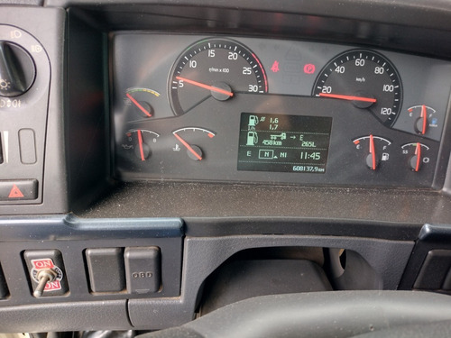 Imagem 10 de 22 de Volvo Fh 540 6x4 Bug Leve