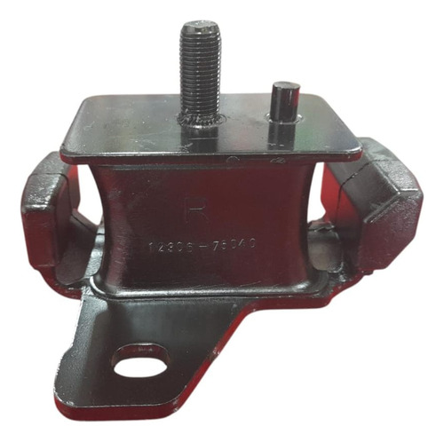 Base Derecha Tenacity Para El Motor Hilux 2.7
