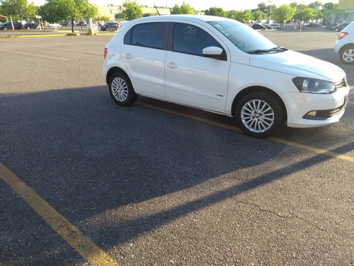 Volkswagen Gol Trend Highline 2015