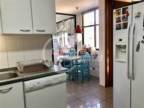 Imagen 29 de 30 de Departamento En Venta De 4 Dorm. En Vitacura