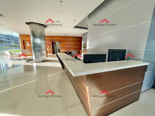 Venta De Apartamento De 2 Dormitorios En Icon Brava Punta Del Este