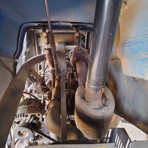 Trator New Holland Tl75e, Ano 2011, 4x4, Cabine Com Ar.