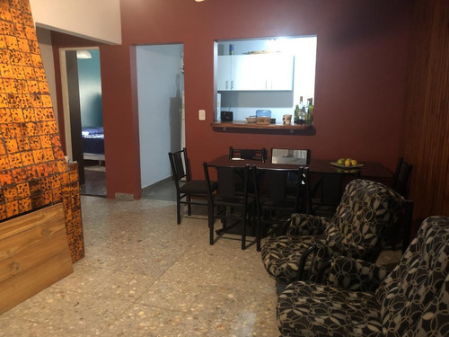 Imagen 5 de 12 de Casa Americana - 3 Ambientes En Venta - Amplio Fondo - Permuta - Padua