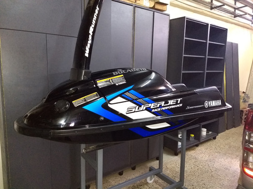 Jet Ski Superjet Moto De Agua Yamaha 2014, Muy Poco Uso.