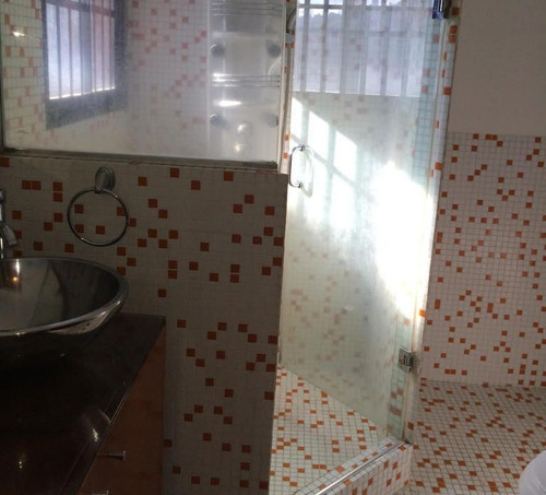Imagen 3 de 16 de Elisa Erebrie Vende Townhouse En La Trinidad Mls #22-2540