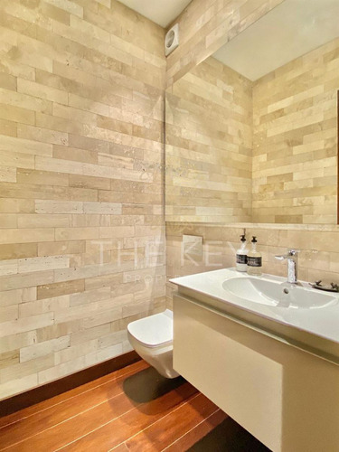 Departamento En Venta De 3 Dorm. En Las Condes